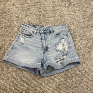 American Eagle, Size 0c Light blue jean shorts